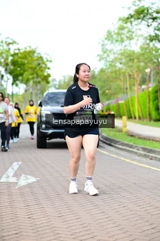 Runner Photo 1966480
