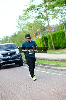 Runner Photo 1966623