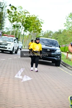 Runner Photo 1966915
