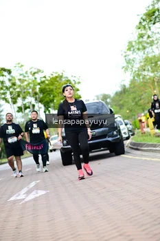 Runner Photo 1967353