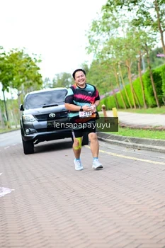 Runner Photo 1967619