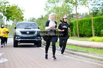 Runner Photo 1967734