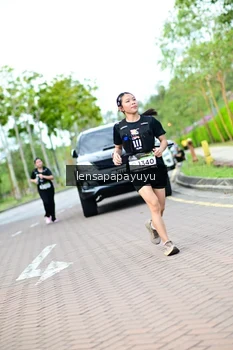 Runner Photo 1967768