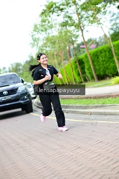 Runner Photo 1967776