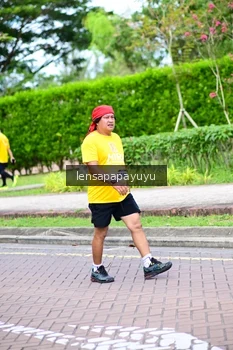 Runner Photo 1967914
