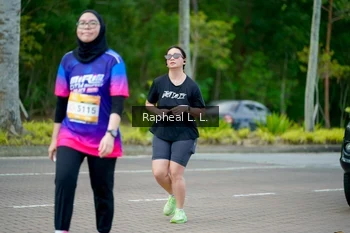 Runner Photo 1969960
