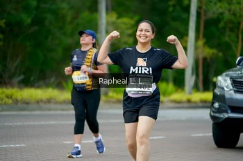 Runner Photo 1969972