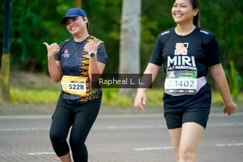 Runner Photo 1970008