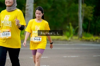 Runner Photo 1970085