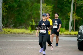 Runner Photo 1970171