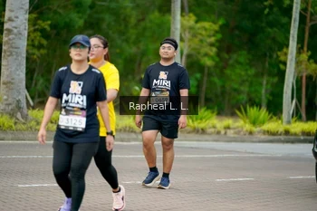 Runner Photo 1970185