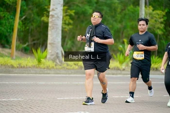 Runner Photo 1970223