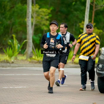 Runner Photo 1970490
