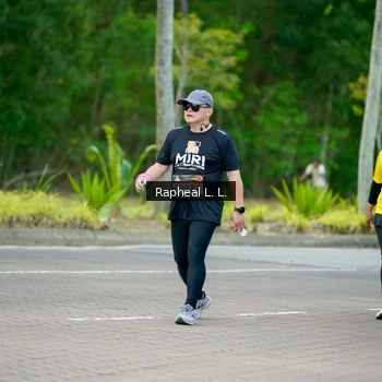 Runner Photo 1970537