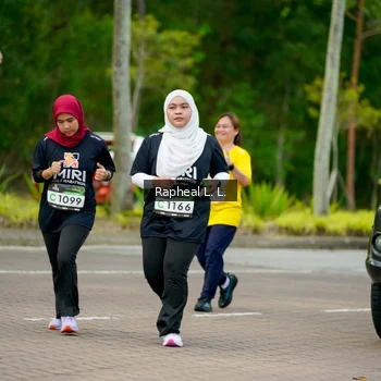 Runner Photo 1970777