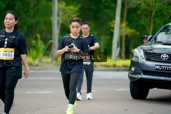Runner Photo 1971936