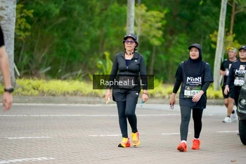 Runner Photo 1971964