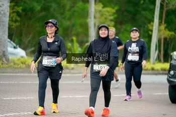 Runner Photo 1972005