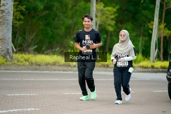 Runner Photo 1972075