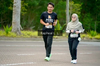Runner Photo 1972103