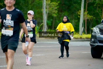 Runner Photo 1974309