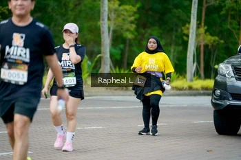 Runner Photo 1974311