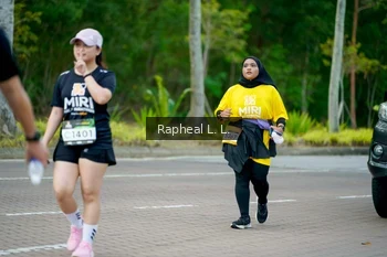 Runner Photo 1974357
