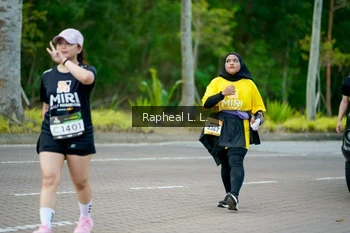 Runner Photo 1974365