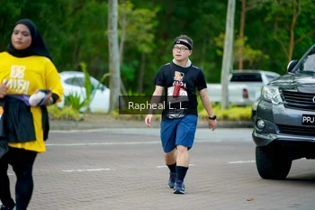 Runner Photo 1974369