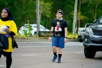 Runner Photo 1974379