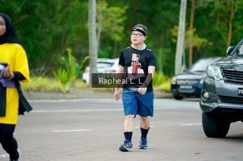 Runner Photo 1974388