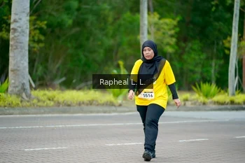 Runner Photo 1974402