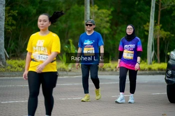 Runner Photo 1974436