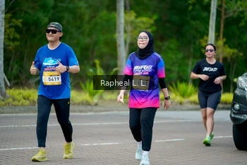 Runner Photo 1974470