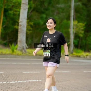 Runner Photo 1974654