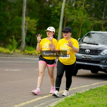 Runner Photo 1974682