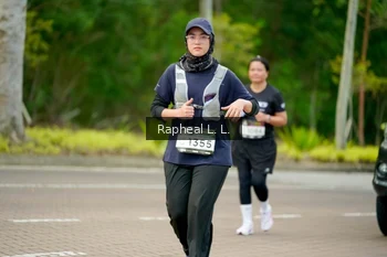 Runner Photo 1974921