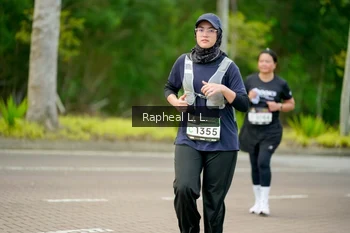 Runner Photo 1974924