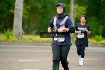 Runner Photo 1974930