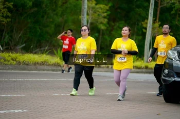 Runner Photo 1975009