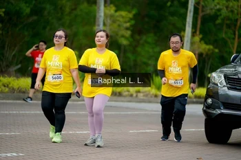 Runner Photo 1975025