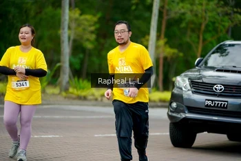 Runner Photo 1975038