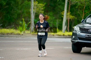 Runner Photo 1975107