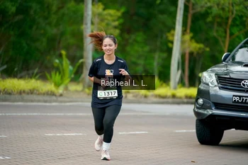 Runner Photo 1975114