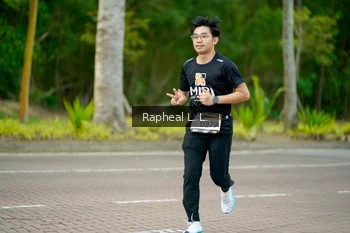 Runner Photo 1976607