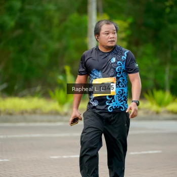Runner Photo 1976916