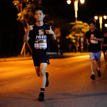 Runner Photo 1979211