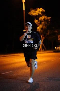 Runner Photo 1981886
