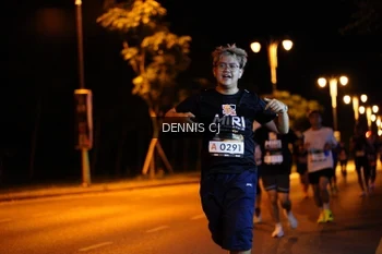 Runner Photo 1982914