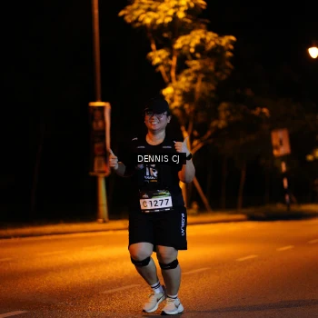 Runner Photo 1985106
